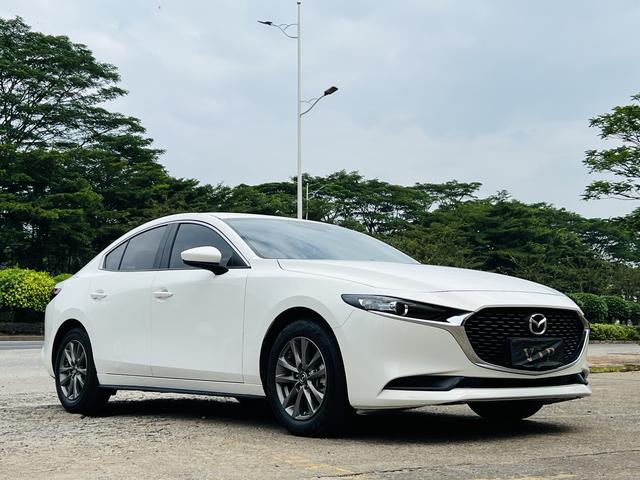 Mazda 3 Angkesela