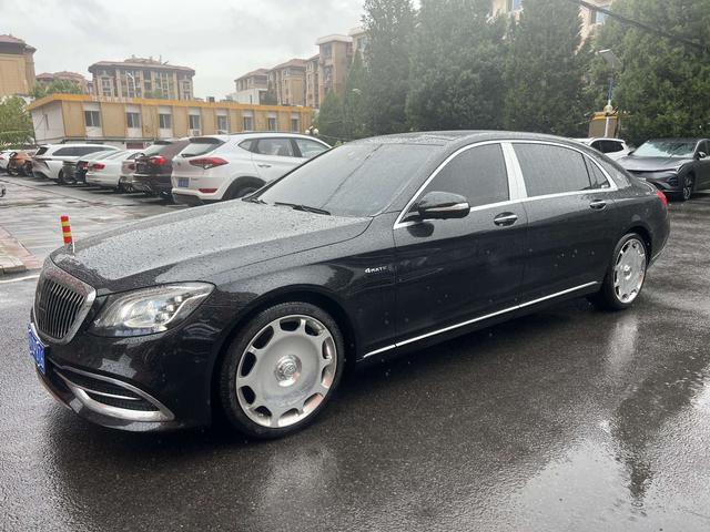 Mercedes-Benz Maybach S-Class