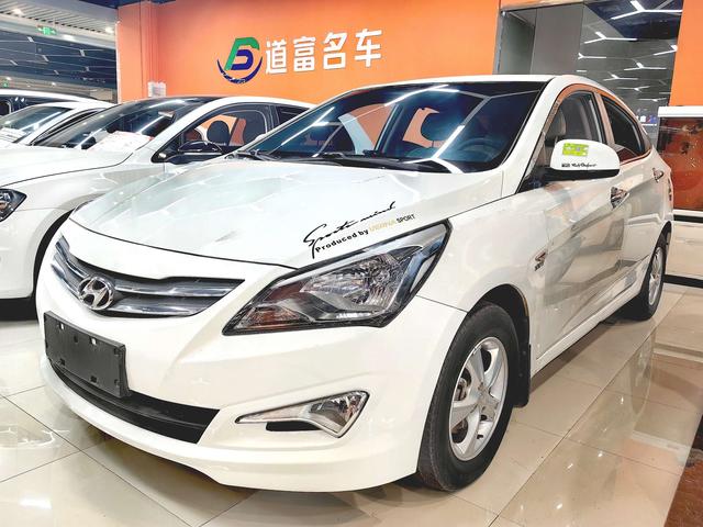 Hyundai Rena