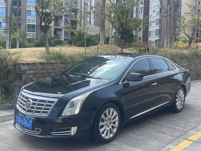 Cadillac XTS