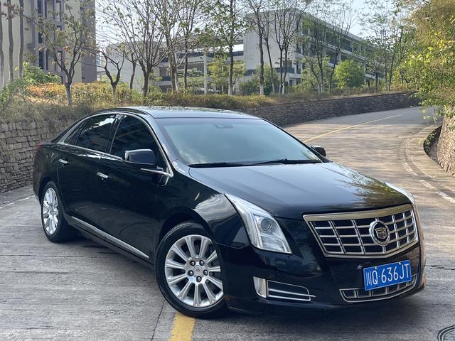 Cadillac XTS