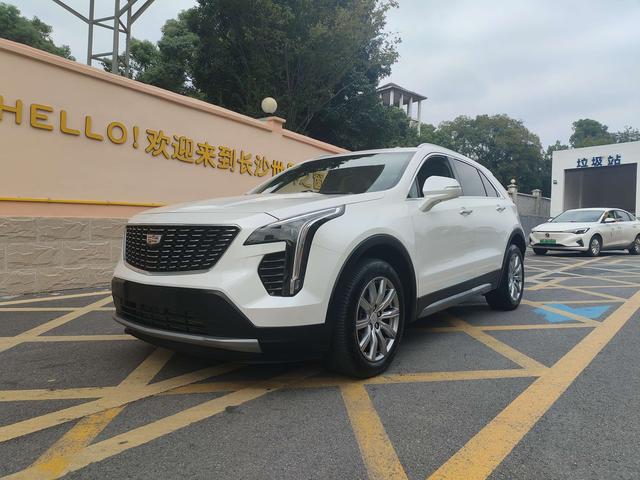 Cadillac XT4