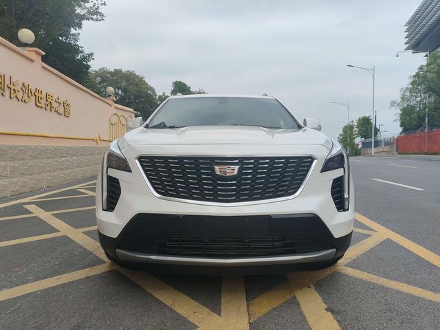 Cadillac XT4