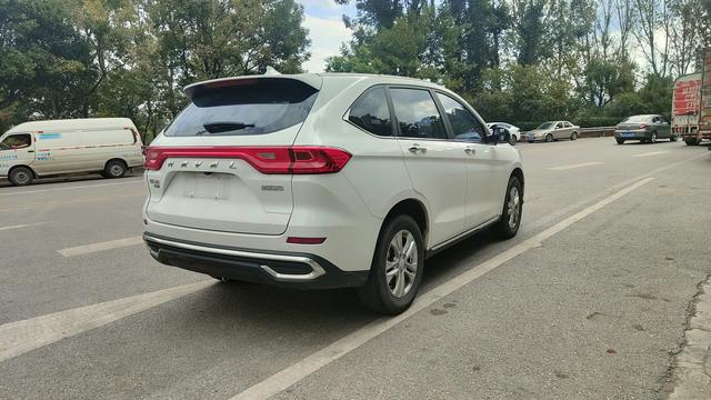 Haval M6