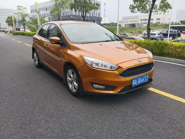 Ford Fox