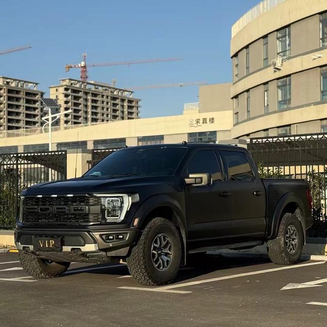 Ford F-150 Raptor