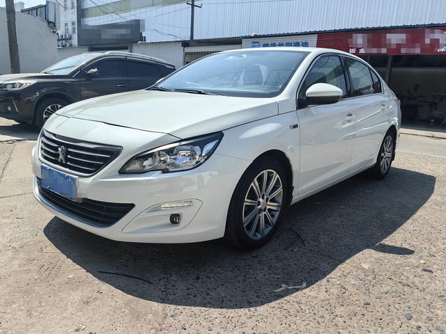 Peugeot 408