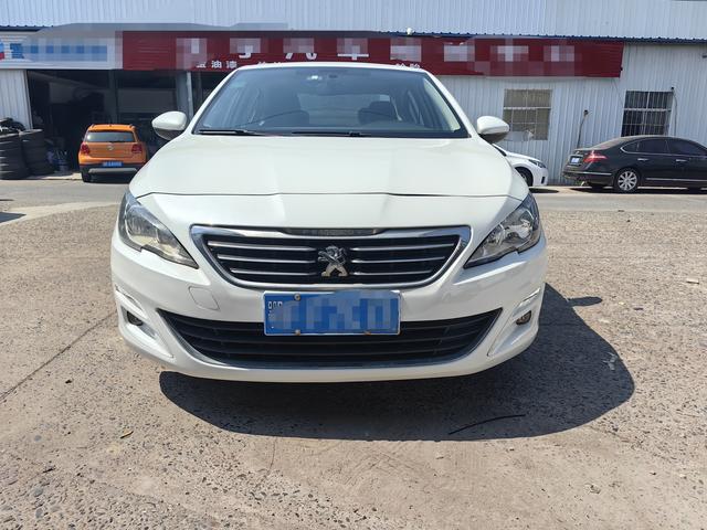 Peugeot 408