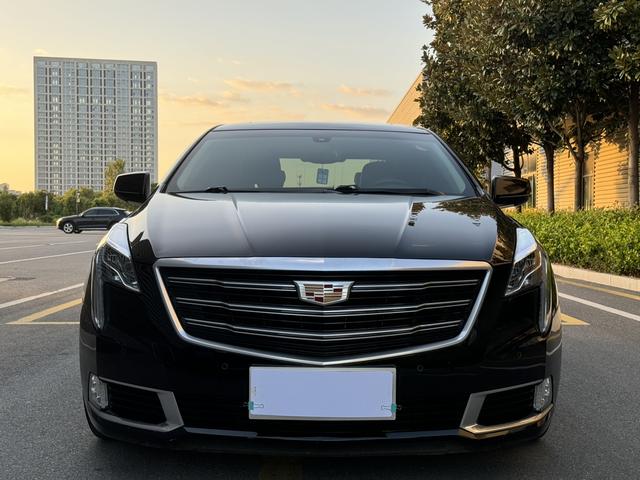 Cadillac XTS