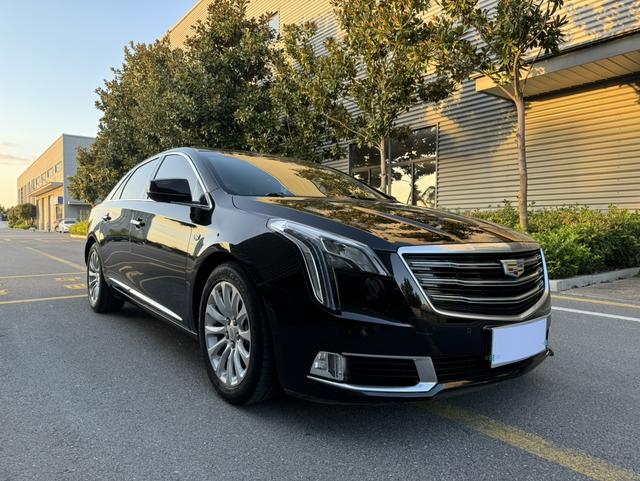 Cadillac XTS