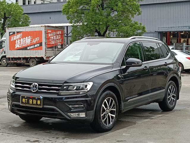 Volkswagen Tiguan L