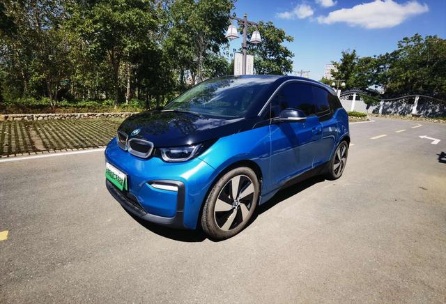 BMW i3 (imported)