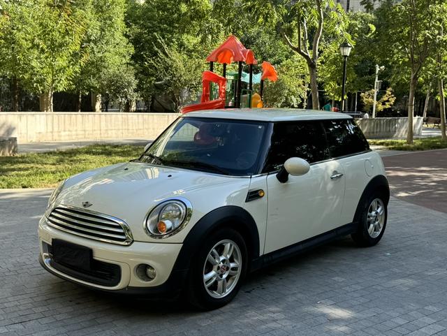 MINI MINI