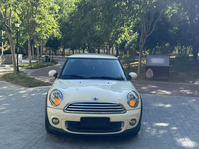 MINI MINI