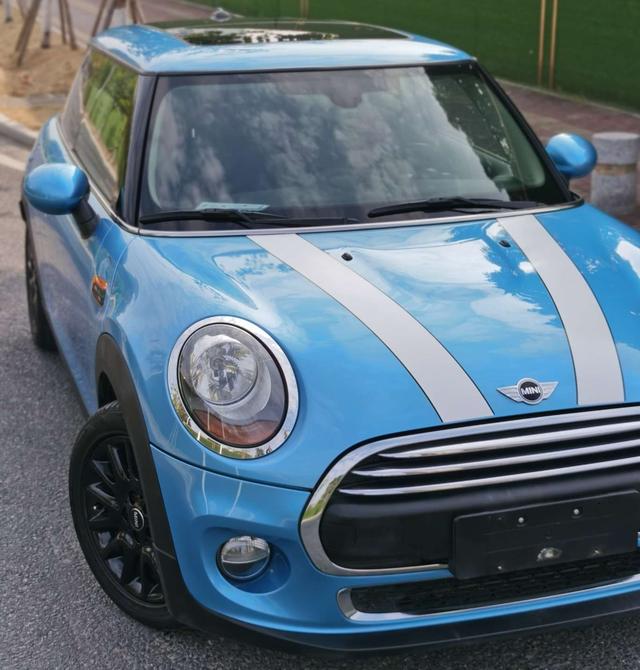 MINI MINI