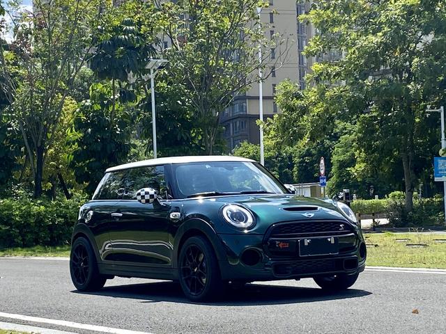 MINI MINI