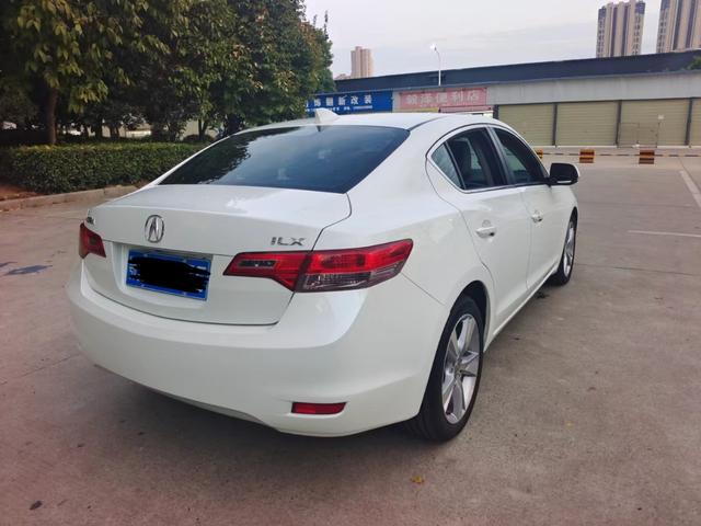 Acura ILX