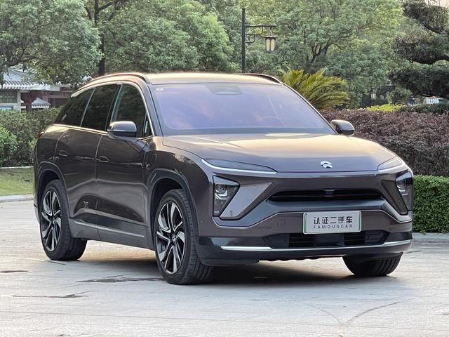 NIO ES6