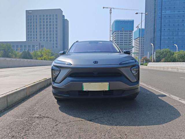 NIO ES6