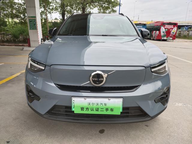 Volvo XC40 EV