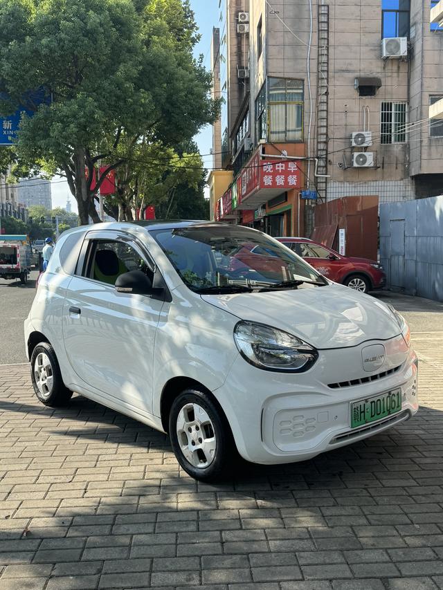 Roewe CLEVER