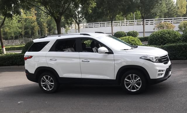 Dongfeng Scenery S560