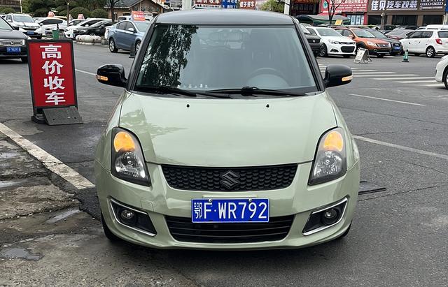 Suzuki Swift