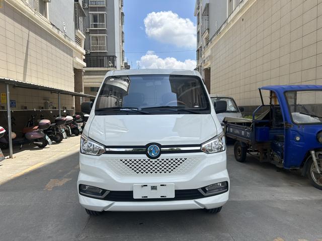 Dongfeng Yufeng EM26