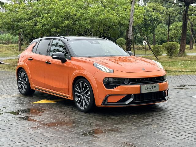 Lynk & Co 02 Hatchback