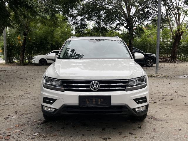 Volkswagen Tiguan L