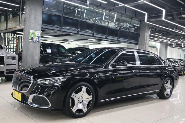 Mercedes-Benz Maybach S-Class