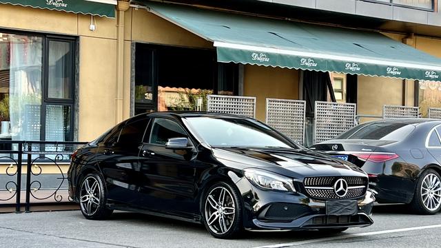 Mercedes-Benz Mercedes CLA