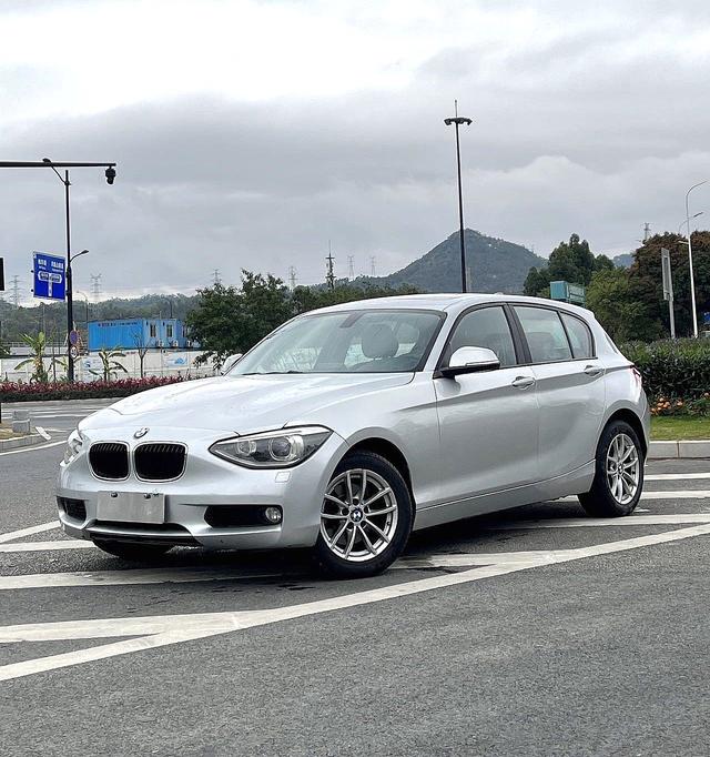 BMW 1 Series (imported)