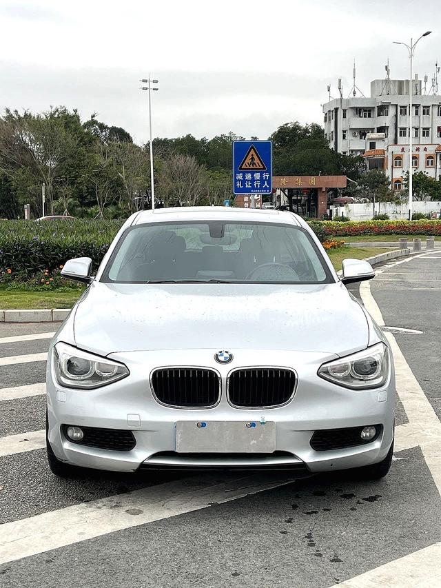 BMW 1 Series (imported)