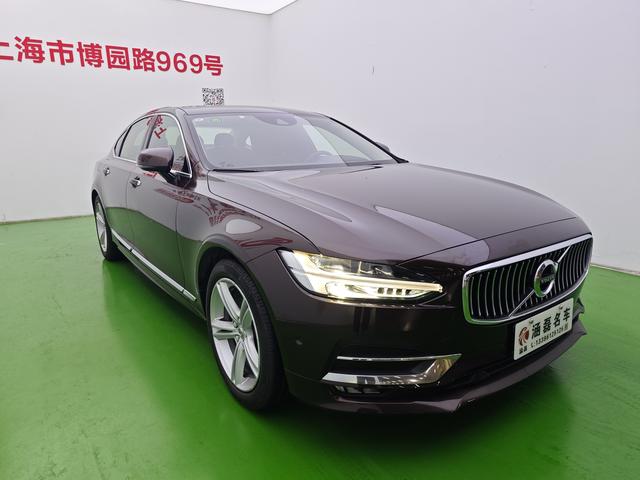 Volvo S90