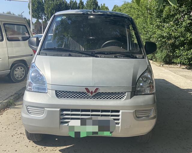 Wuling Rongguang EV