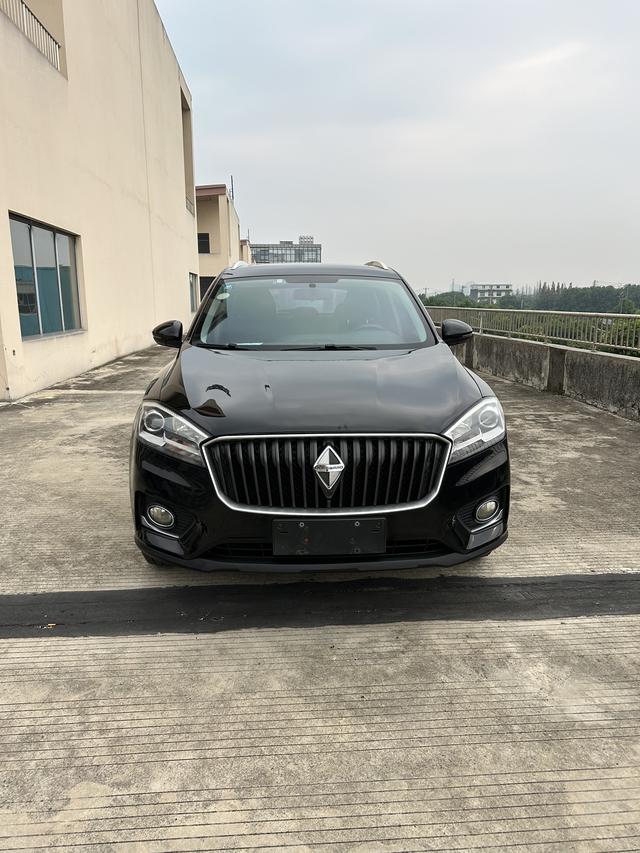 Borgward BX7