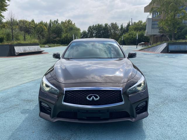 Infiniti Q50L