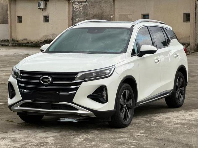 GAC Trumpchi GS4