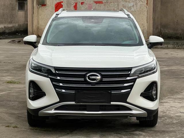 GAC Trumpchi GS4