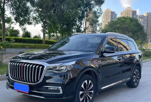 Hongqi HS7