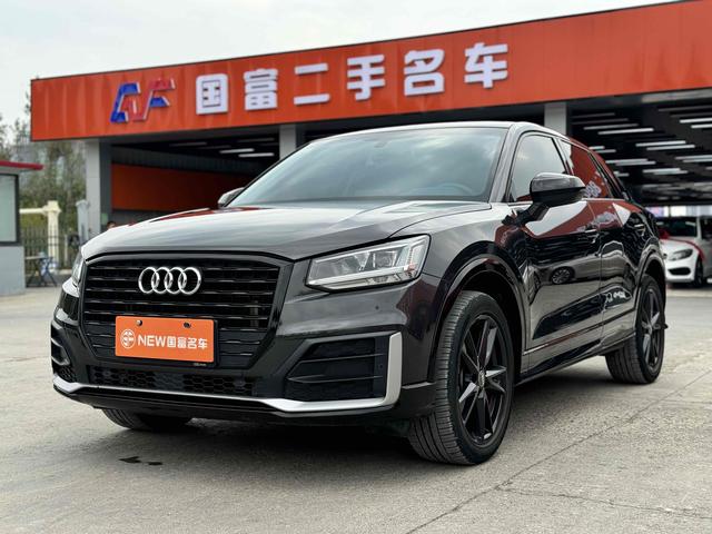 Audi Q2L