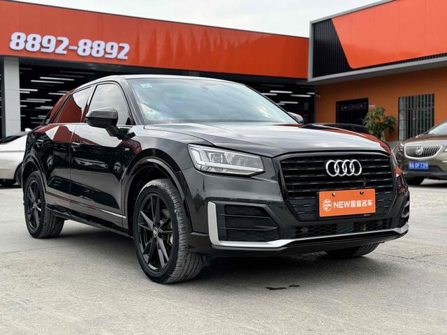 Audi Q2L