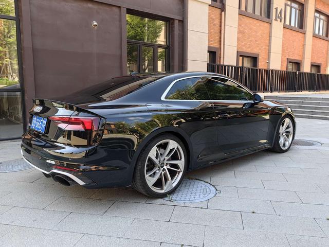 Audi RS 5