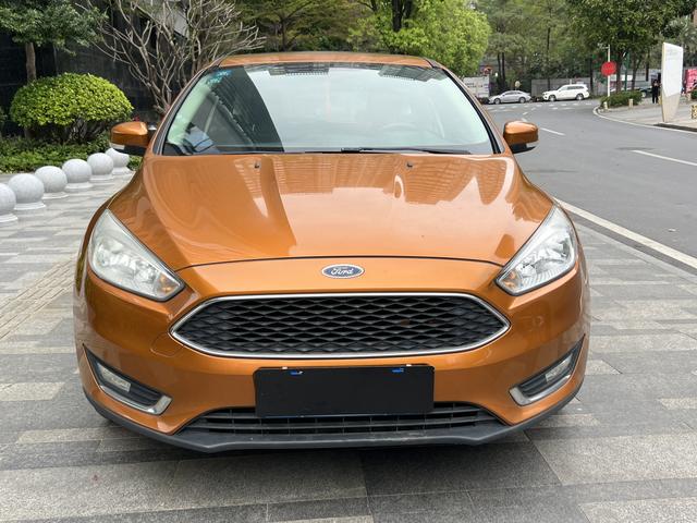 Ford Fox