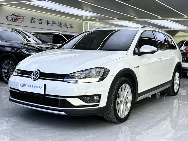 Volkswagen Golf (imported)