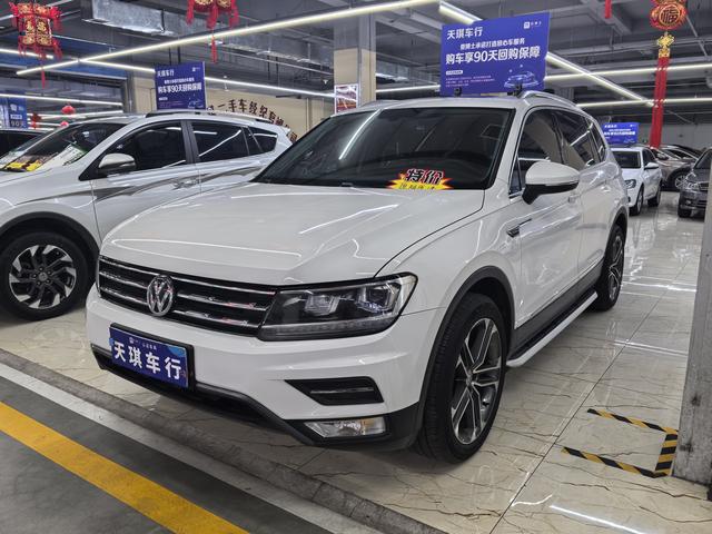 Volkswagen Tiguan L