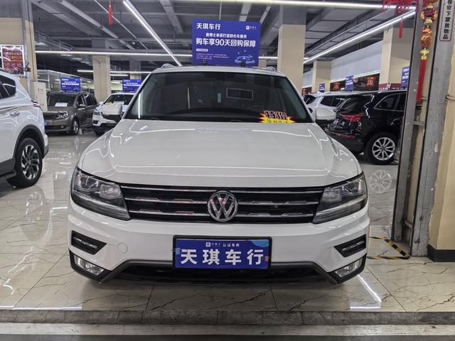 Volkswagen Tiguan L