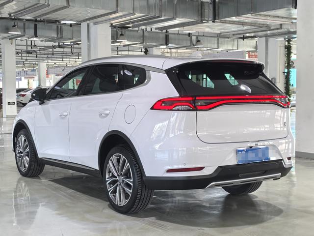 BYD Tang