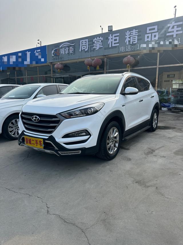 Hyundai Tucson